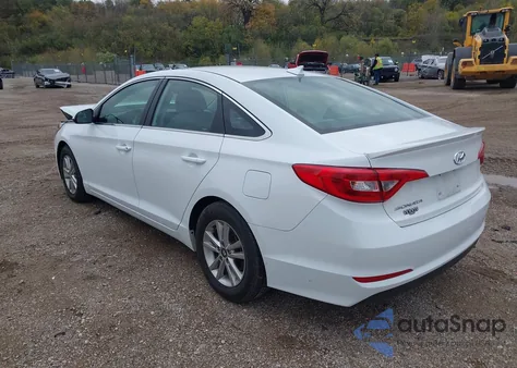 2017 Hyundai Sonata Se z USA, uszkodzony, nr VIN 5NPE24AF9HH565033